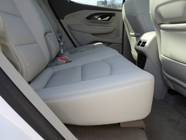 Review 2019 Gmc Terrain Denali Canadian Reviewer Reviews News And Opinion With A Perspective - 2017 Gmc Terrain Car Seat Covers